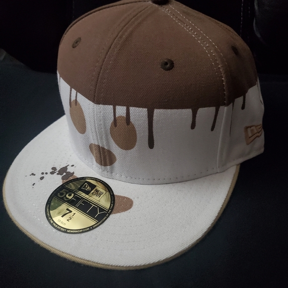 Very Rare Mickey Mouse Ice Cream Bar New Era Hat 7 1/2 - Picture 2 of 12